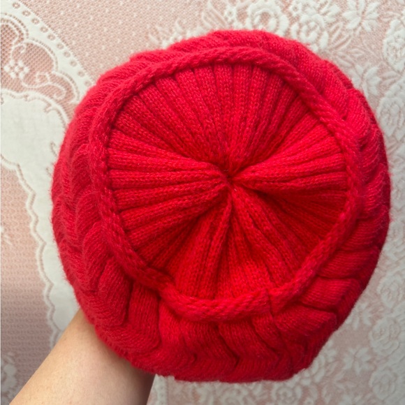 Red Knit Newsboy Cap - Picture 4 of 9